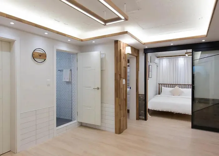 아파트 5 포춘 홍대 4br&3 Bath 무료 와이파이 홍익대역