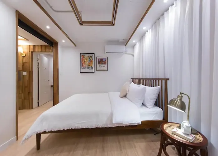 5 포춘 홍대 4br&3 Bath 무료 와이파이 홍익대역