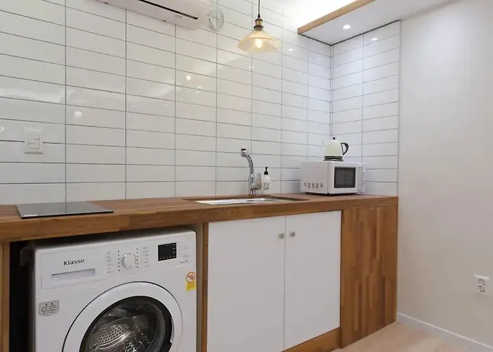 5 포춘 홍대 4br&3 Bath 무료 와이파이 홍익대역 아파트