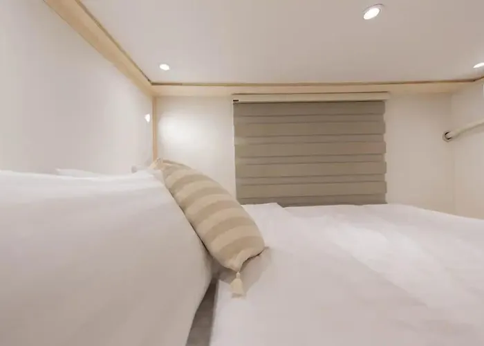 5 포춘 홍대 4br&3 Bath 무료 와이파이 홍익대역