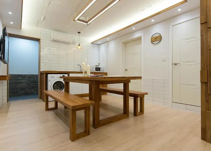 5 포춘 홍대 4br&3 Bath 무료 와이파이 홍익대역 아파트 서울특별시